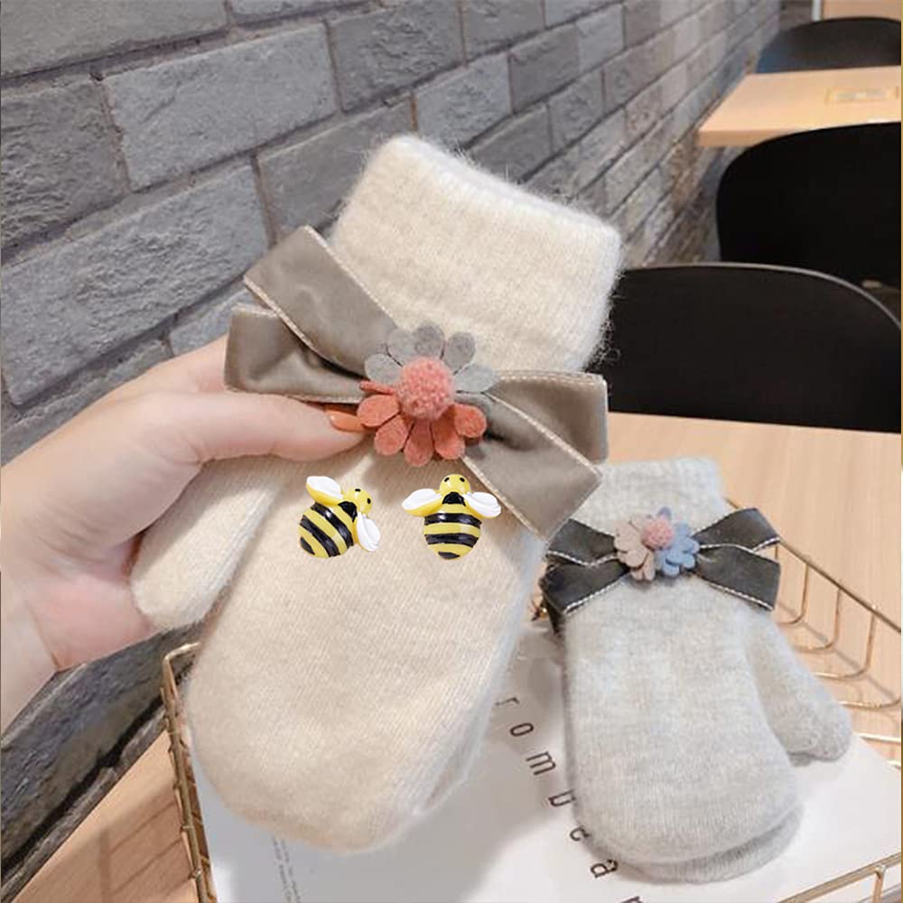 "50 Pcs Tiny Resin Bees Decor Bumblebee Decorations Bumble Bee Shaped Craft Embellishment for Embellish Card Making Decoration Yellow "